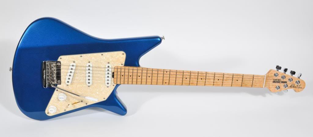 MUSICMAN-1001_zps61a83ee4.jpg