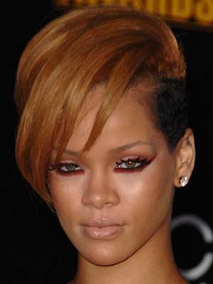 rihanna younger years. Rihanna AMA 2009